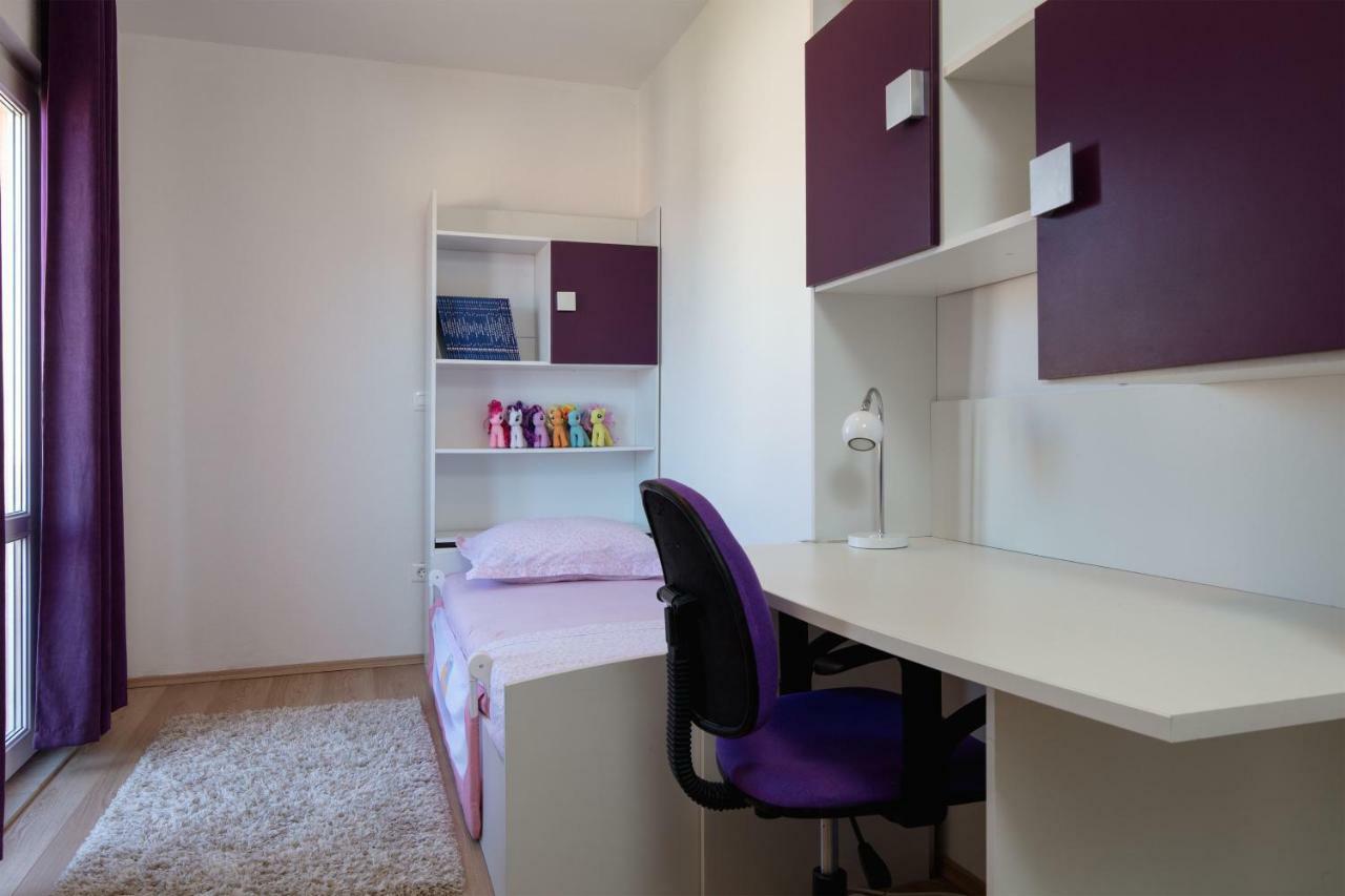 Luxury Nora Apartment